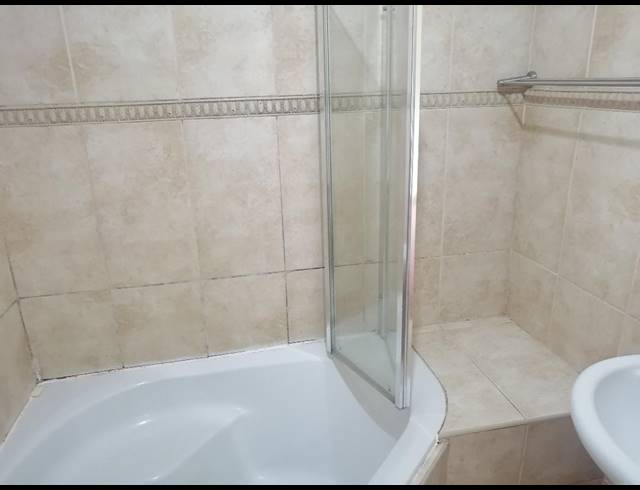 4 bed property to rent in KIBLER PARK